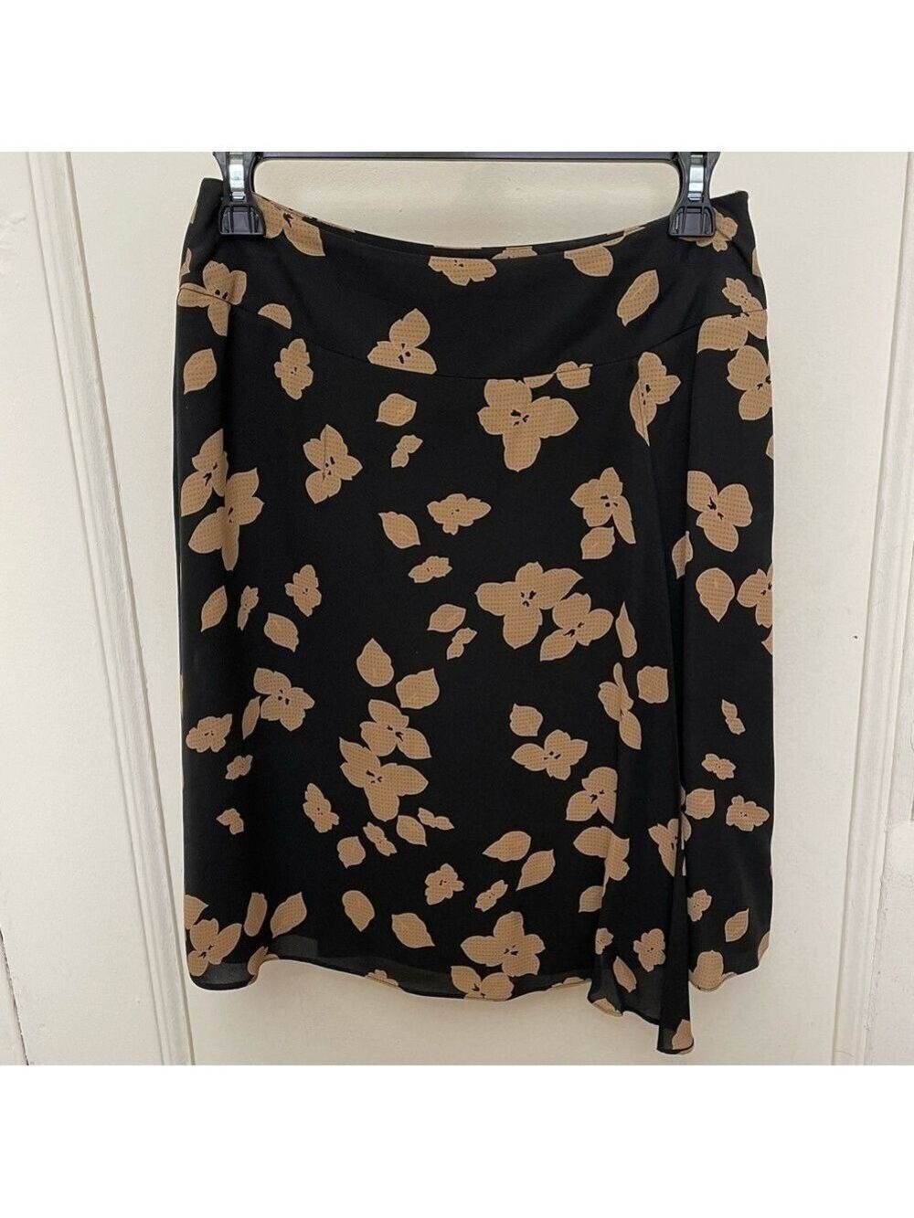 Alfani Skirt Floral Black and Tan Petite Size 2 Petite